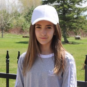 Meet your Posher, Coralie